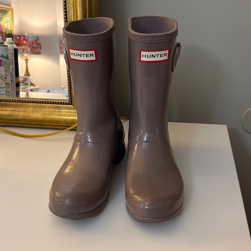 Purple hunter rain boots